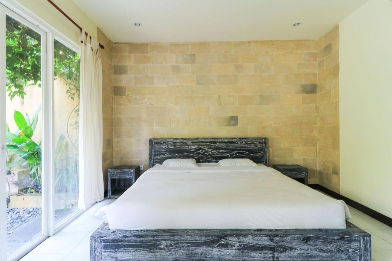De Dalam Villa Ubud ภายนอก รูปภาพ