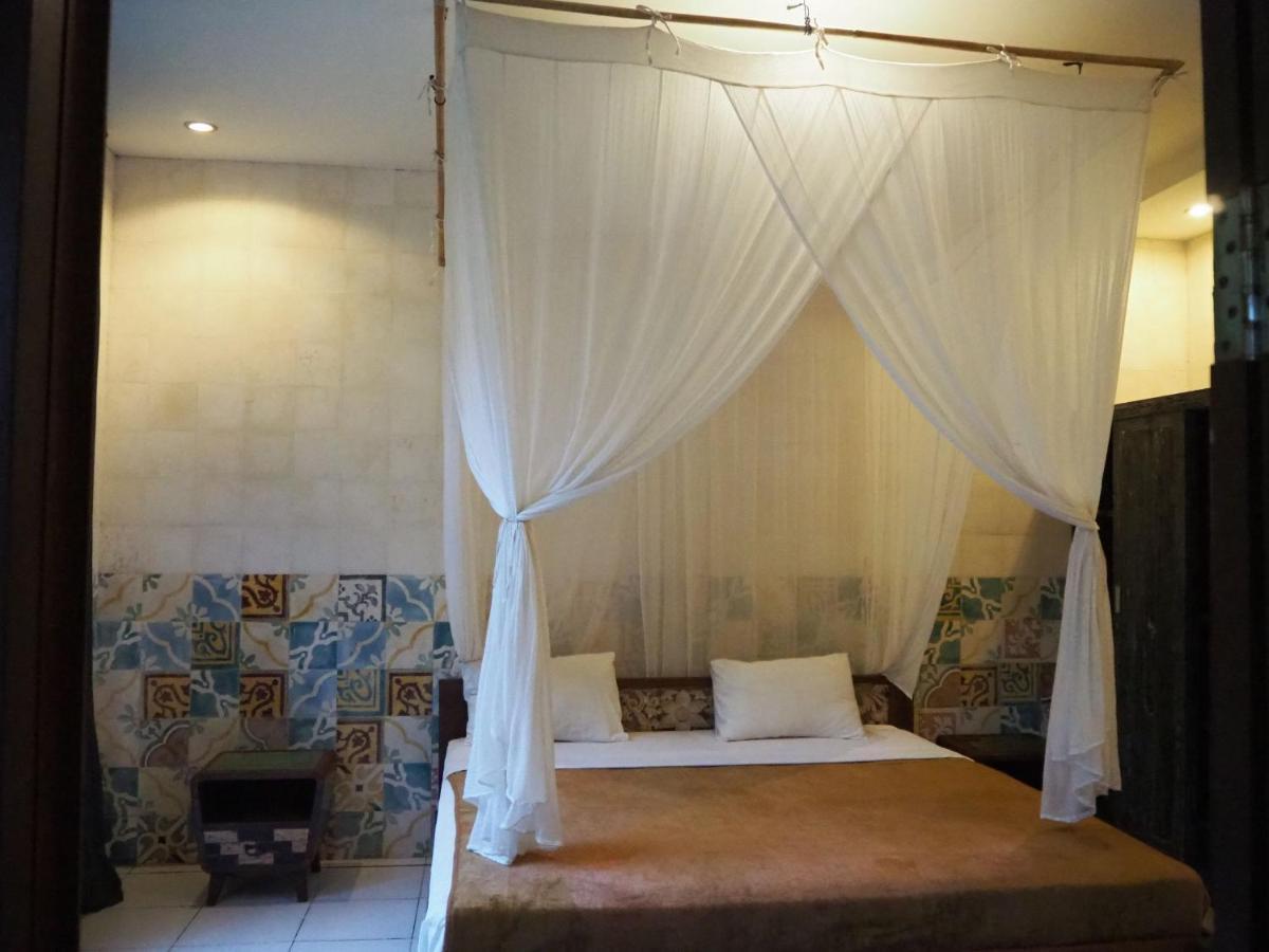 De Dalam Villa Ubud ภายนอก รูปภาพ