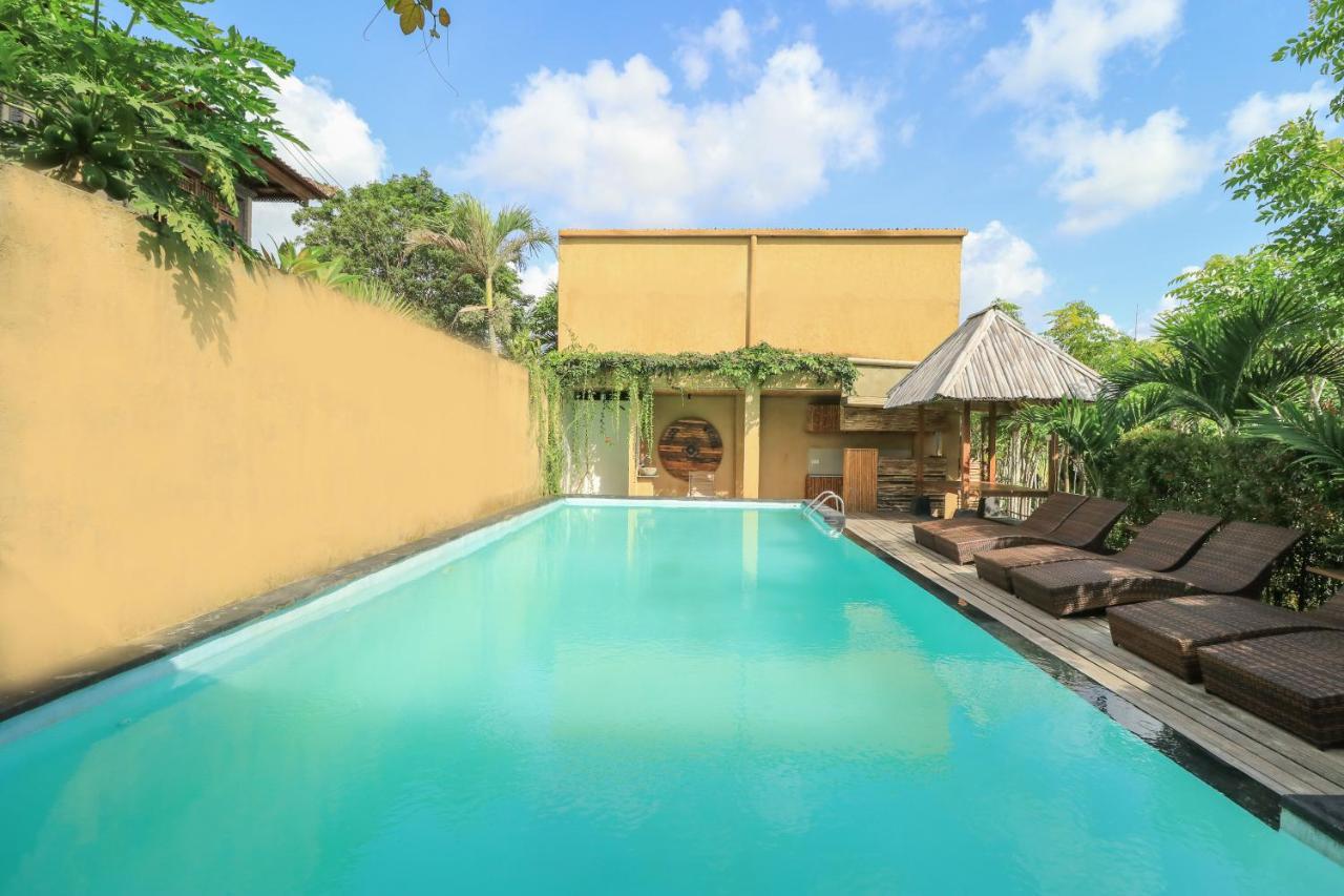 De Dalam Villa Ubud ภายนอก รูปภาพ